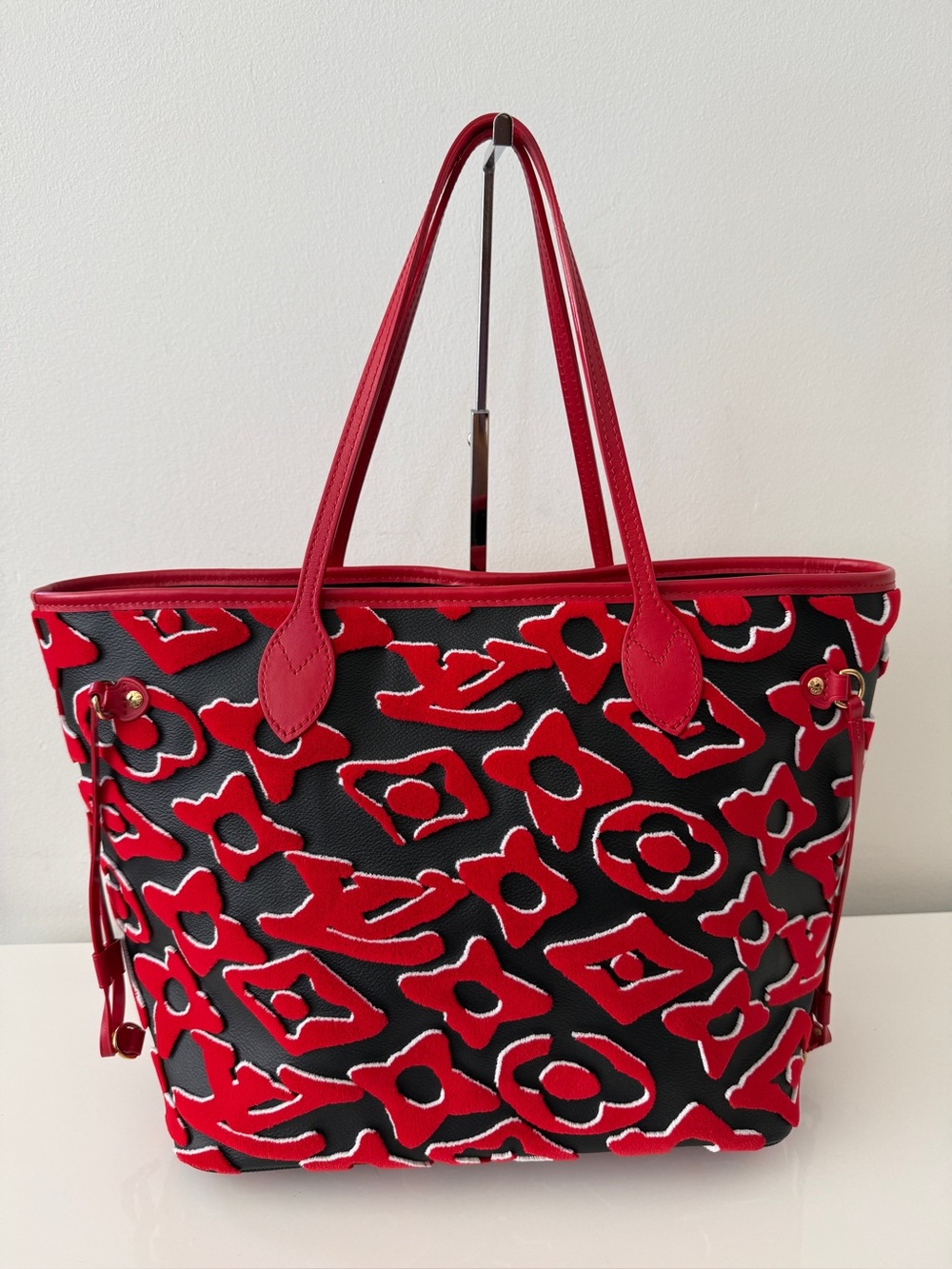 LOUIS VUITTON X Urs Fischer Red/Black Tufted Monogram Neverfull MM Bag